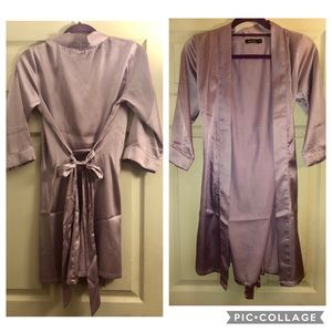 BOOHOO LAVENDER PURPLE SATIN ROBE